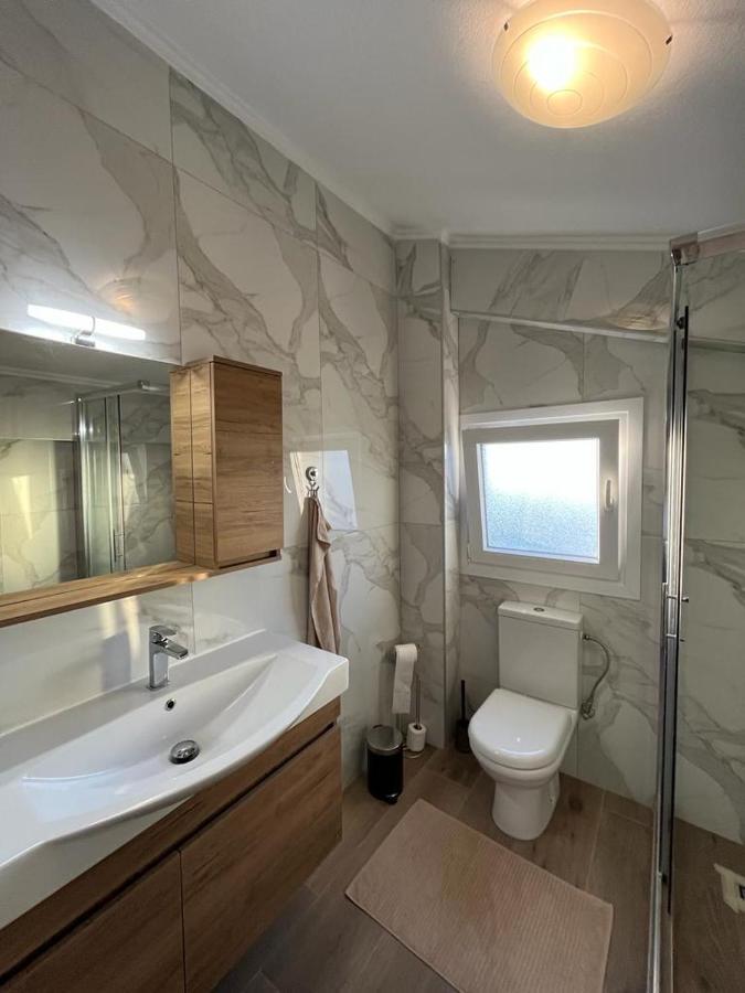 Blue Fish Luxury Villa Никити Экстерьер фото